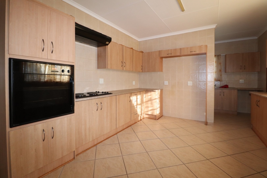 3 Bedroom Property for Sale in Flimieda North West